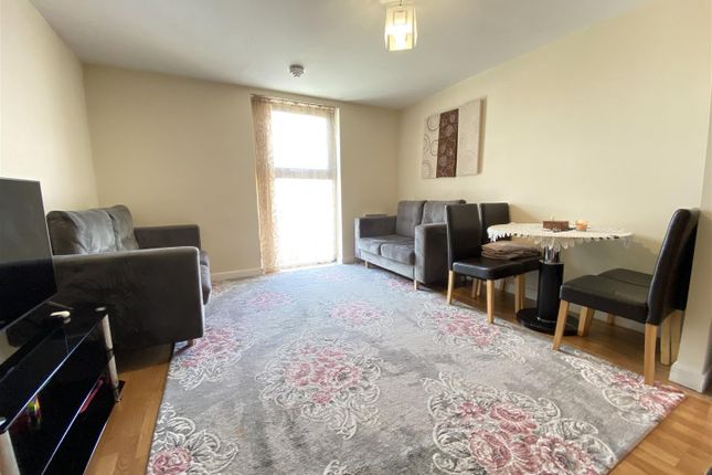 Apartment 37, Zenith, 365 Chapel Street, Salford photo 2