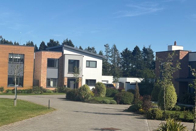 18, Regency Drive, Exeter photo 3