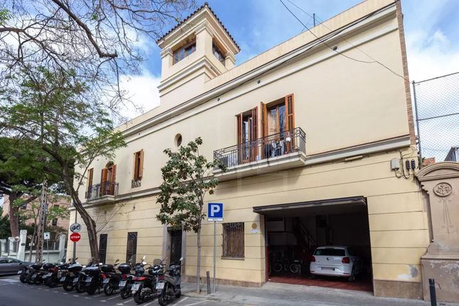 Detached house for sale in Barcelona, 08001, Spain