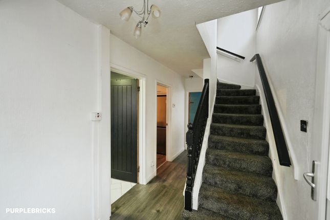 33, Esk Road, Kilmarnock photo 4