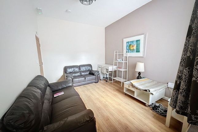 156 Ashford Street, Stoke-on-Trent photo 3