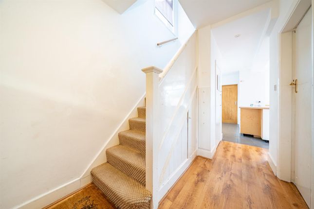34, Carlyle Road, Nottingham photo 2