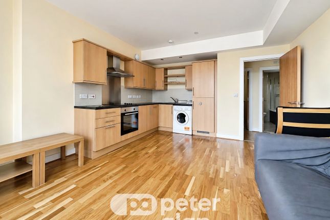 41, Cardiff photo 5