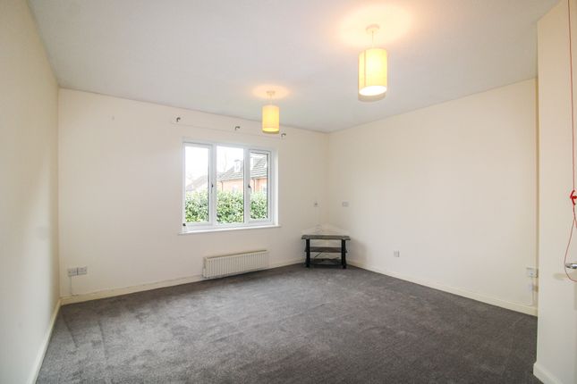 16 Farley Court,, Church Road East, Farnborough photo 4