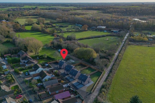 4 Long Pasture Drive, Norton, South Yorkshire photo 2