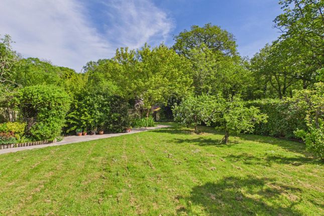 49, Tally Ho Road, Ashford photo 2
