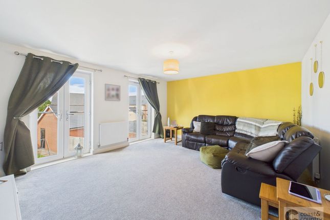 1 Chantry Lawn, Newton Abbot photo 3