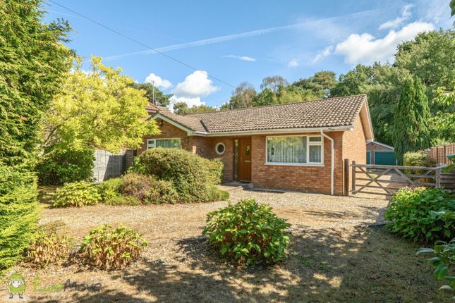 3-bed detached on 73, Pelican Road, Tadley, £500,000