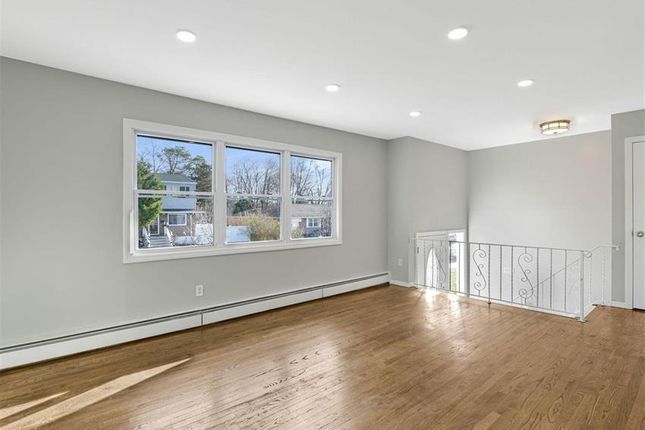 Property for sale in 6A Winfield Avenue, Brentwood, New York, 11717, United States Of America