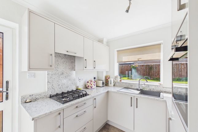 12, Pembroke Way, Whitby photo 4