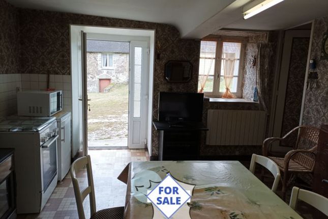 Country house for sale in Saint-Clair-De-Halouze, Basse-Normandie, 61700, France