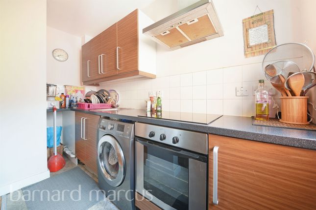 Flat for sale in London Road, London