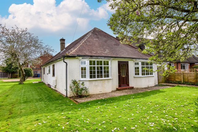 Detached bungalow to rent in Narcot Lane, Chalfont St. Giles