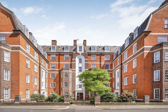 Flat for sale in Willow Place, London