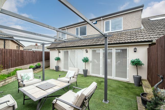 1, Heaton Crescent, Bingley photo 4
