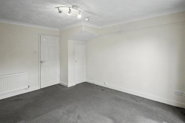 14., Lindisfarne Way, Kettering photo 4