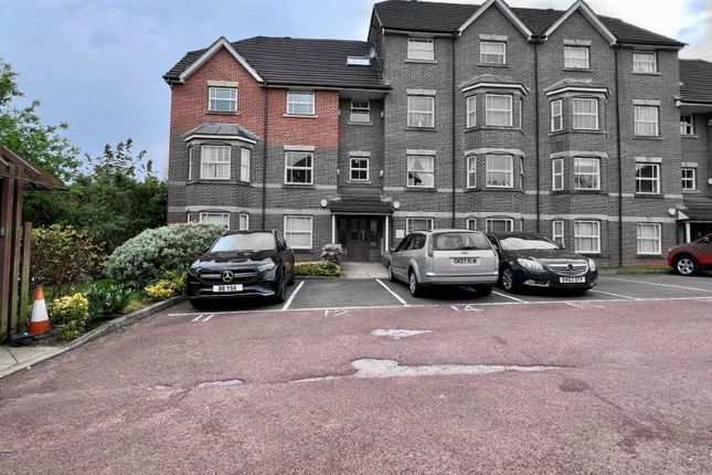 11, Royal Court Drive, Bolton photo 3