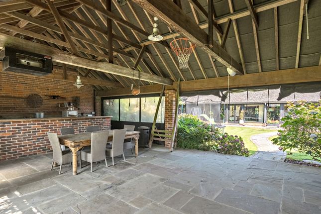 1335532-22-689A4B...