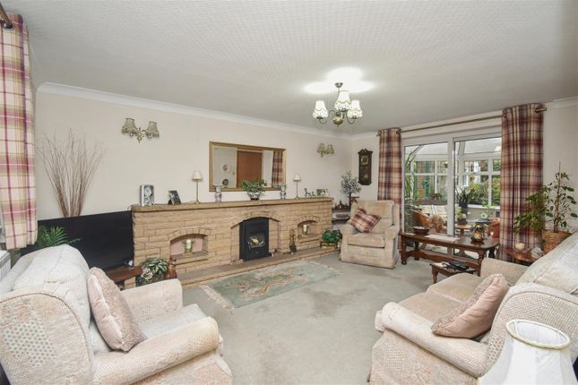17, High Street, Stanion photo 2