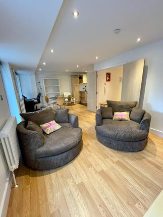 1A Marble House, 20 Grosvenor Terrace, London photo 4