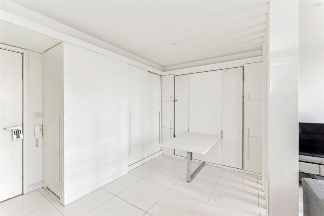 Studio for sale in Pan Peninsula Square, London