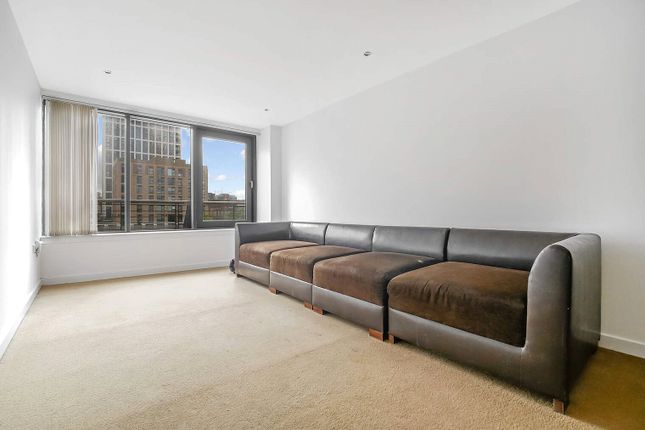 2/4, 72, Lancefield Quay, Glasgow photo 3
