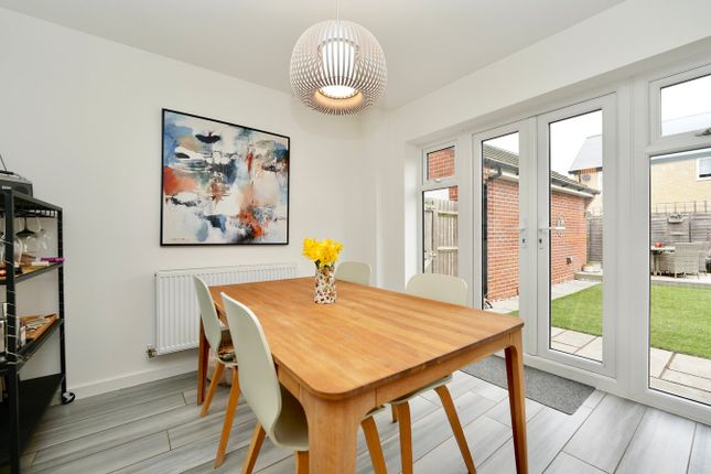 6, Viking Way, St Neots photo 3