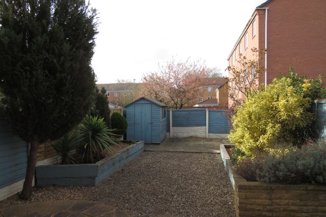 15, STAFFORD photo 2