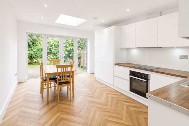 12A Claremont Road, London photo 4