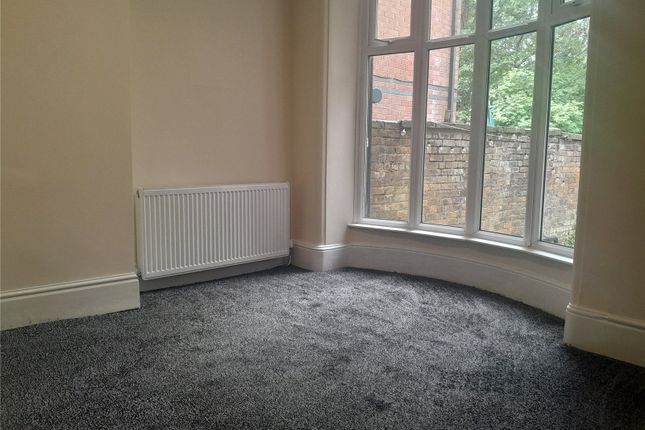 22, Manchester Road, Greater Manchester photo 3