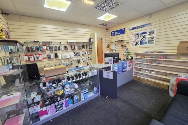 11, South Street, Dewsbury photo 2