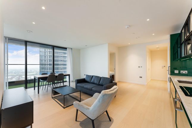 Thumbnail Flat to rent in Bagshaw Building, Wardian, Canary Wharf