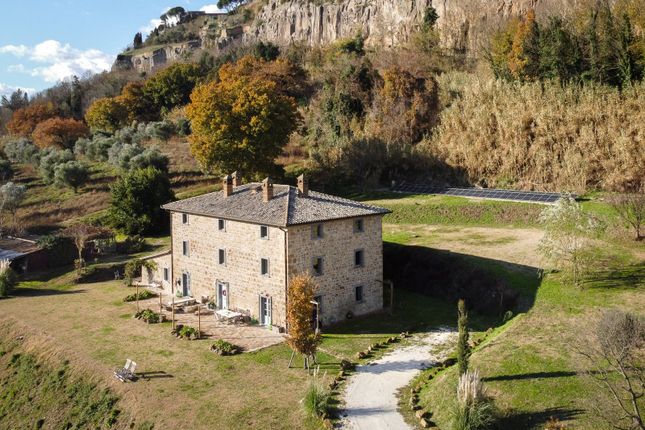 Thumbnail Country house for sale in Villa Orvieto, Orvieto, Umbria