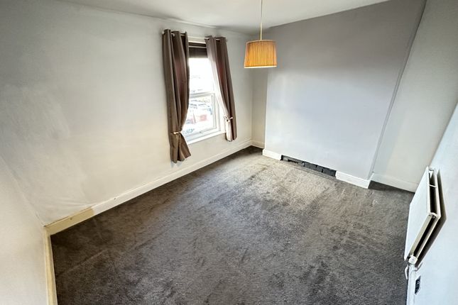 13, Nile Street, Ashton-under-lyne photo 4