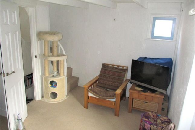 1 Bed End Terrace House For Sale In Salubrious Place St Ives