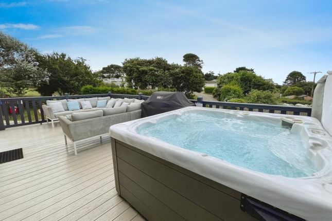 35 Gwel Teg, Praa Sands Holiday Village, Cornwall photo 3