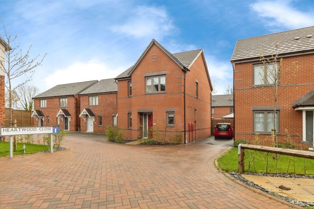 Detached house for sale in Heartwood Close, Nottingham