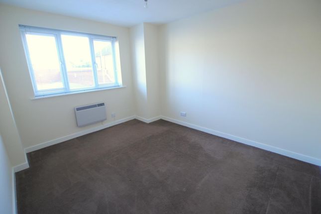 Flat to rent in North Street, Rushden