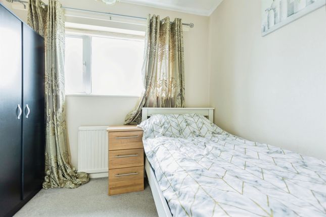 End terrace house for sale in Kelso Green, Glen Parva, Leicester