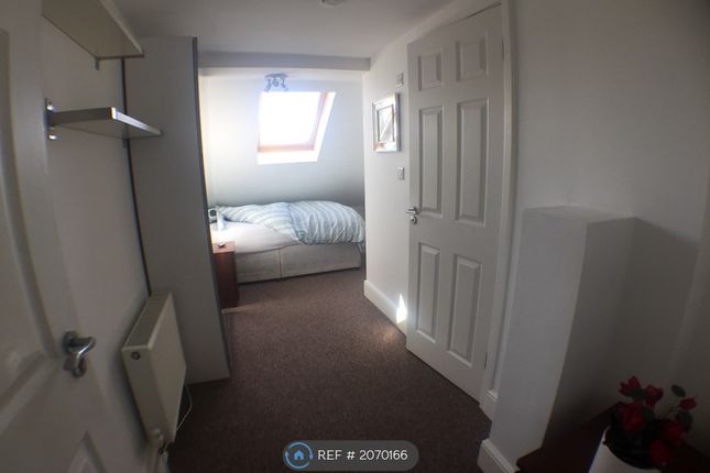 Thumbnail Room to rent in East Ferry Road, London