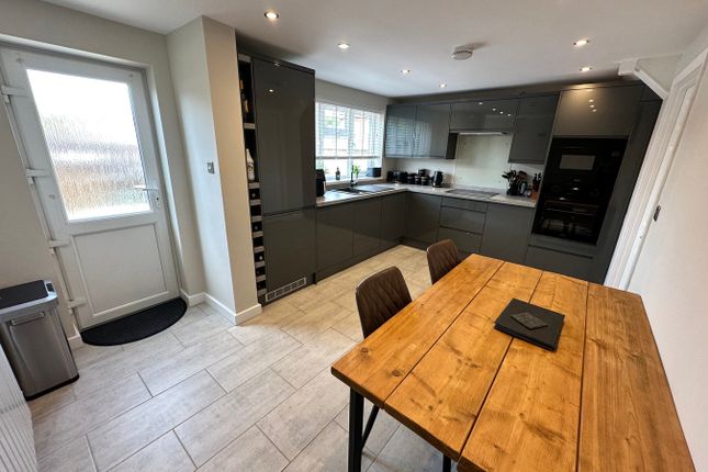 10, Neuadd Terrace, Brecon photo 4