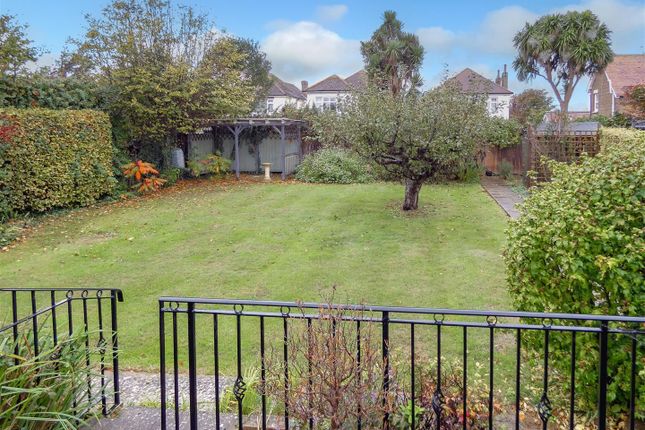 Amberley Road, Rustington photo 2