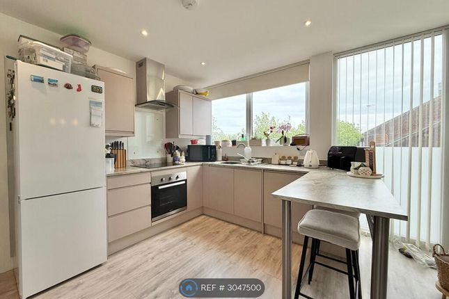 Flat, Crown House Yarmouth Way, Great Yarmouth photo 3