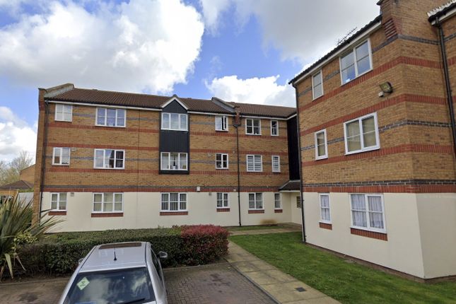 Flat for sale in Hispano Mews, Enfield