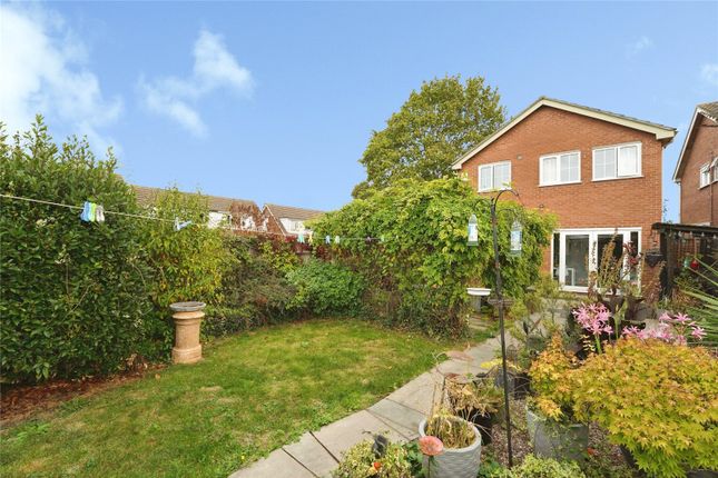 Woodcock Close, Gloucester photo 2