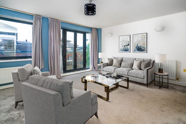 1-bed flat on Flat 10, 50, Brooksby's Walk, London, £350,000