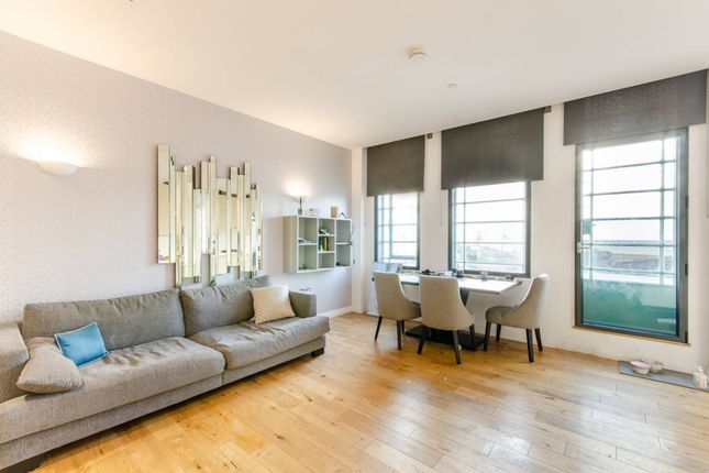 Thumbnail Flat to rent in Western Avenue, Perivale, Greenford