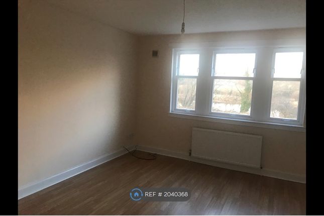 Flat to rent in Woodside Road, Stirling