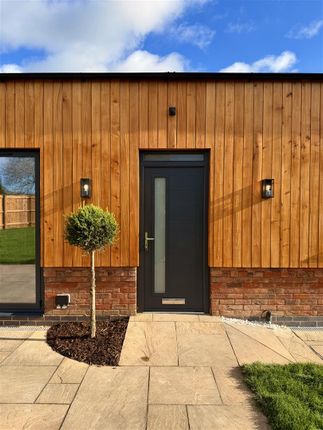 Plot 5 Brambles Cottage, East Field Farm, Church Street, Swadlincote photo 4