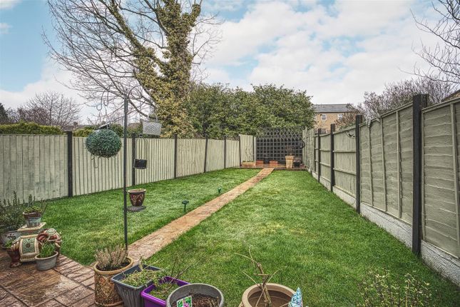 4, West View Avenue, Derby photo 2